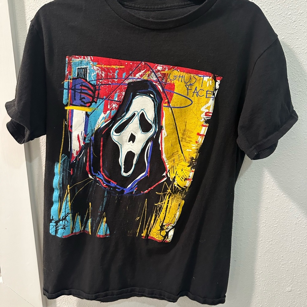 Ghost face graphic tee